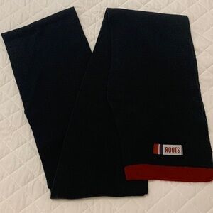 ROOTS scarf black with red trim 6.5” x 89” OS UNISEX